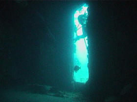 cave-diver